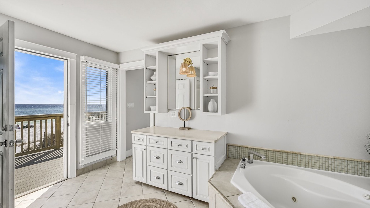 Photo of Bathroom in Gulf Pines