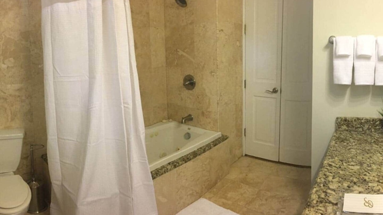 Photo of Bathroom in Broadmoor