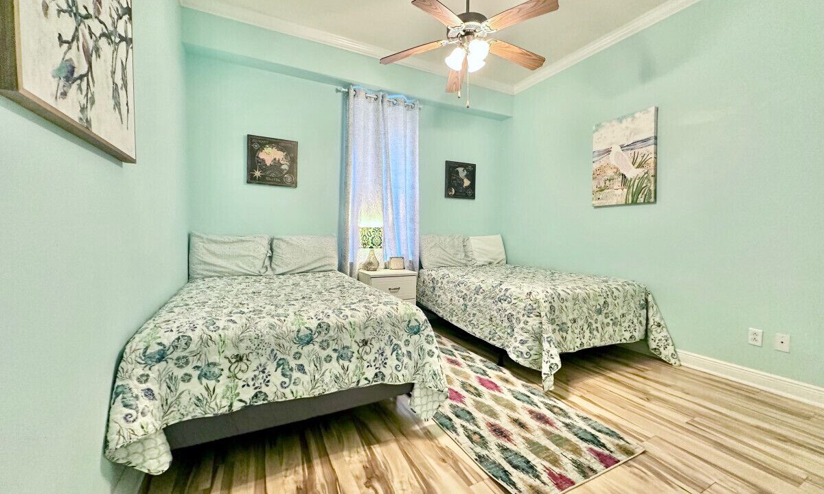 Photo of Bedroom in Henderson Point