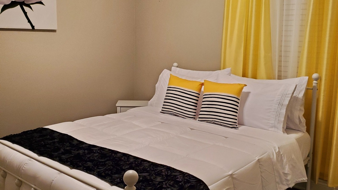 Photo of Bedroom in Calhoun