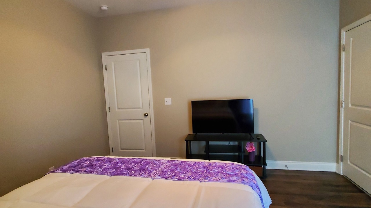 Photo of Bedroom in Calhoun
