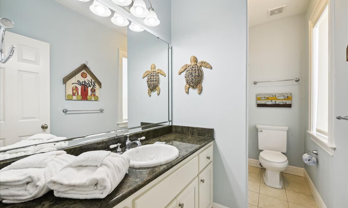 Photo of Bathroom in East End