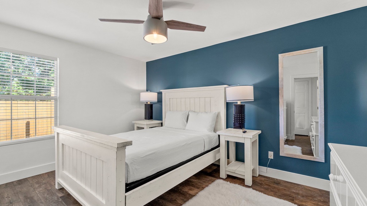 Photo of Bedroom in Riviera Beach