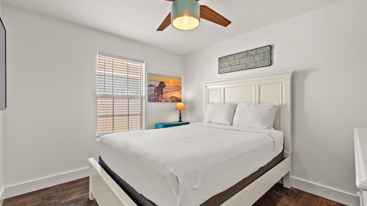 Photo of Bedroom in Riviera Beach