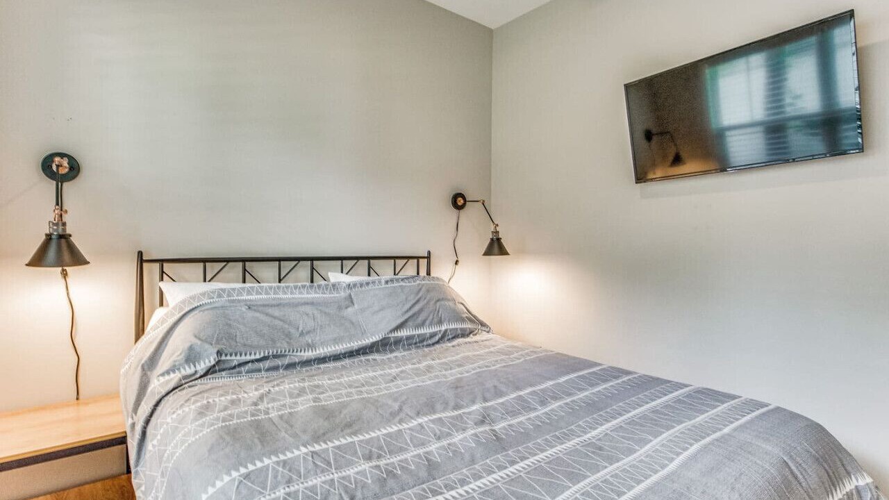 Photo of Bedroom in Southeast Pensacola