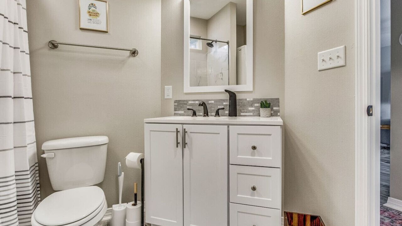 Photo of Bathroom in Southeast Pensacola