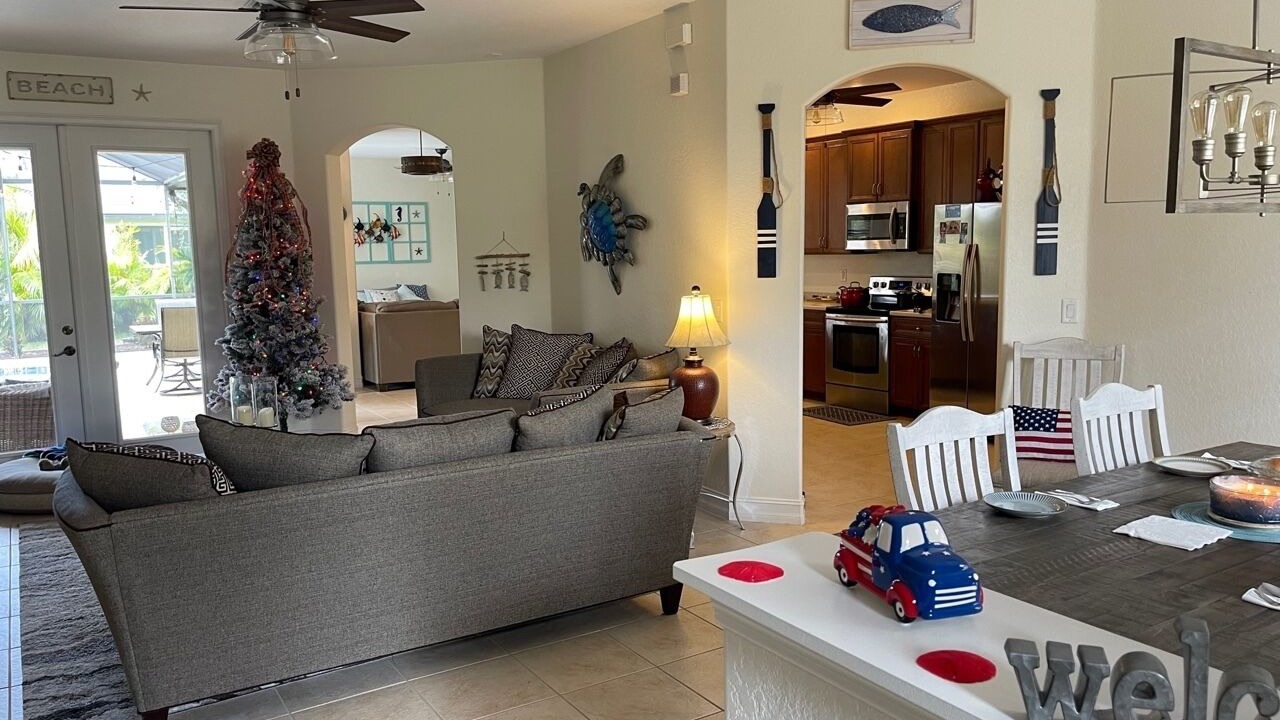 Photo of Livingroom in Rotonda Lakes