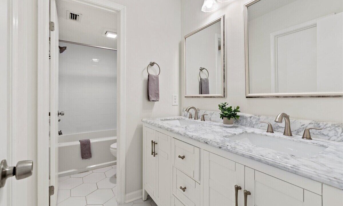 Photo of Bathroom in Jacksonville Beach