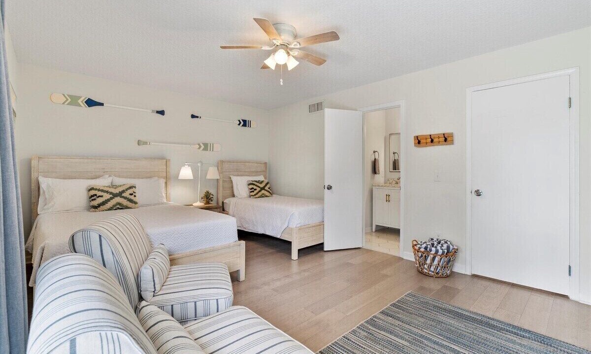 Photo of Bedroom in Jacksonville Beach
