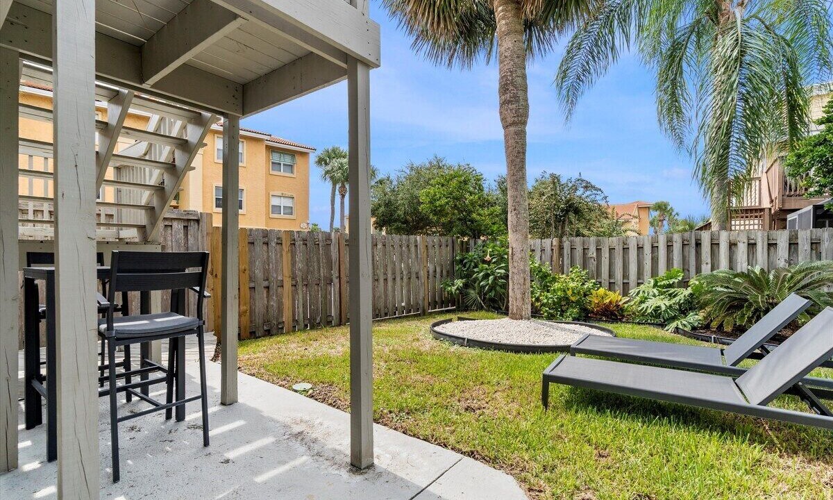 Photo of Patio Balcony in Jacksonville Beach