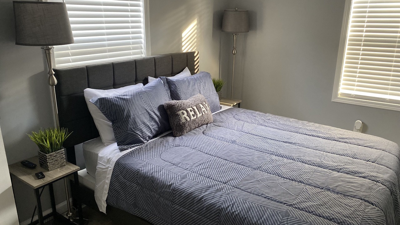 Photo of Bedroom in Crestline Heights