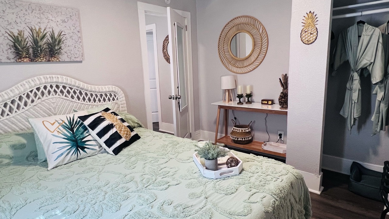 Photo of Bedroom in Galveston