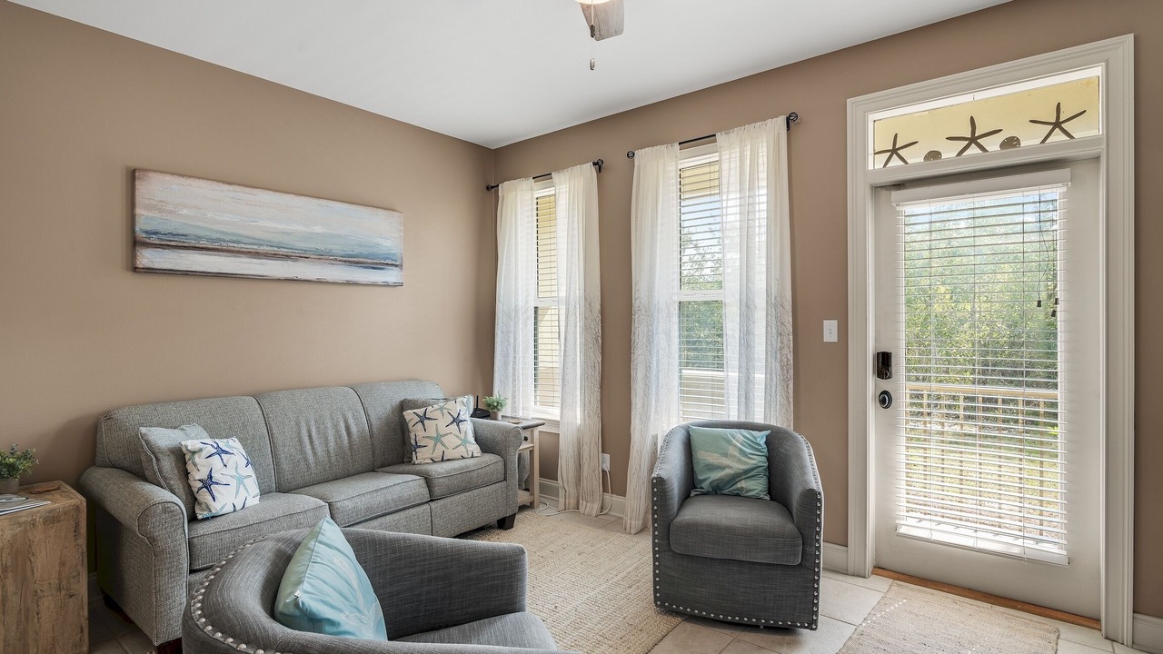 Photo of Bedroom in Dune Allen Beach