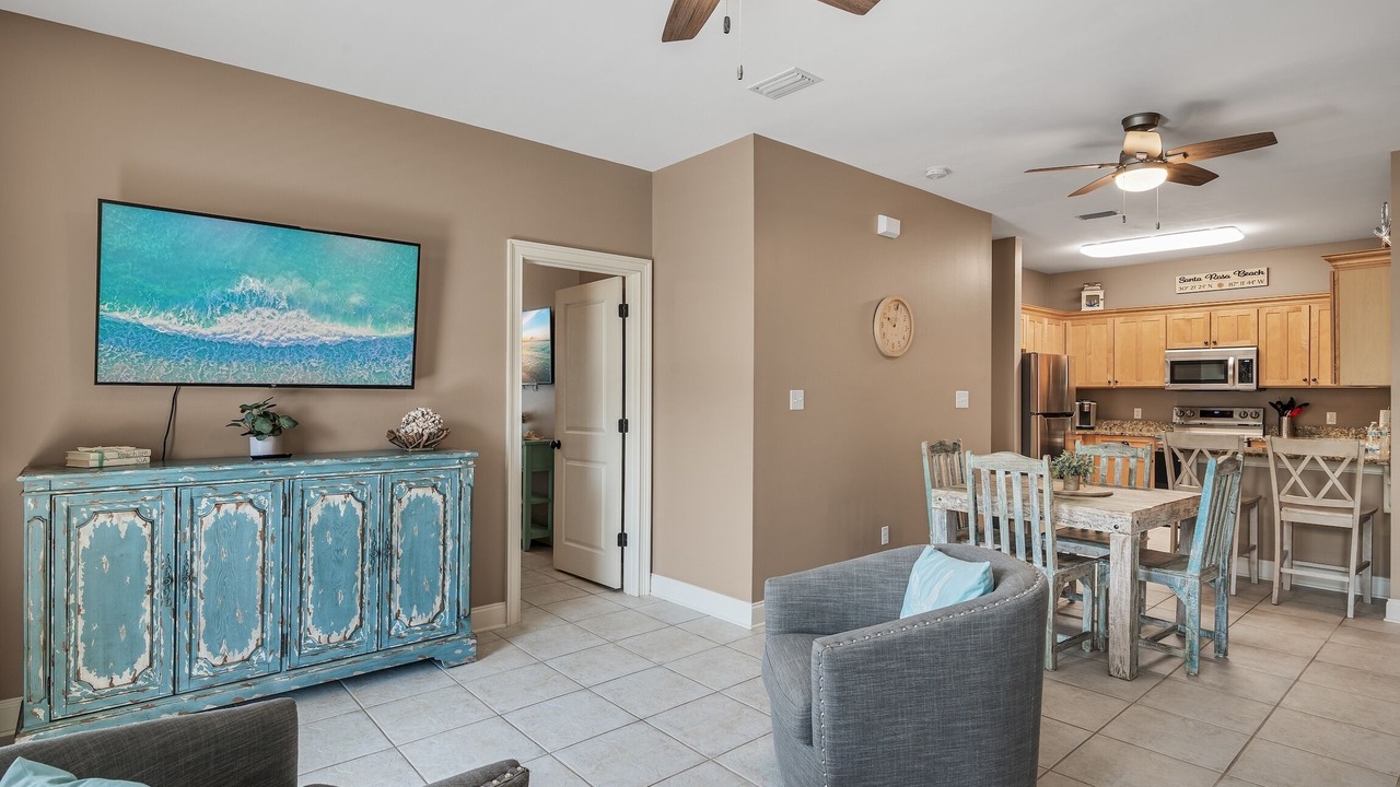 Photo of Livingroom in Dune Allen Beach