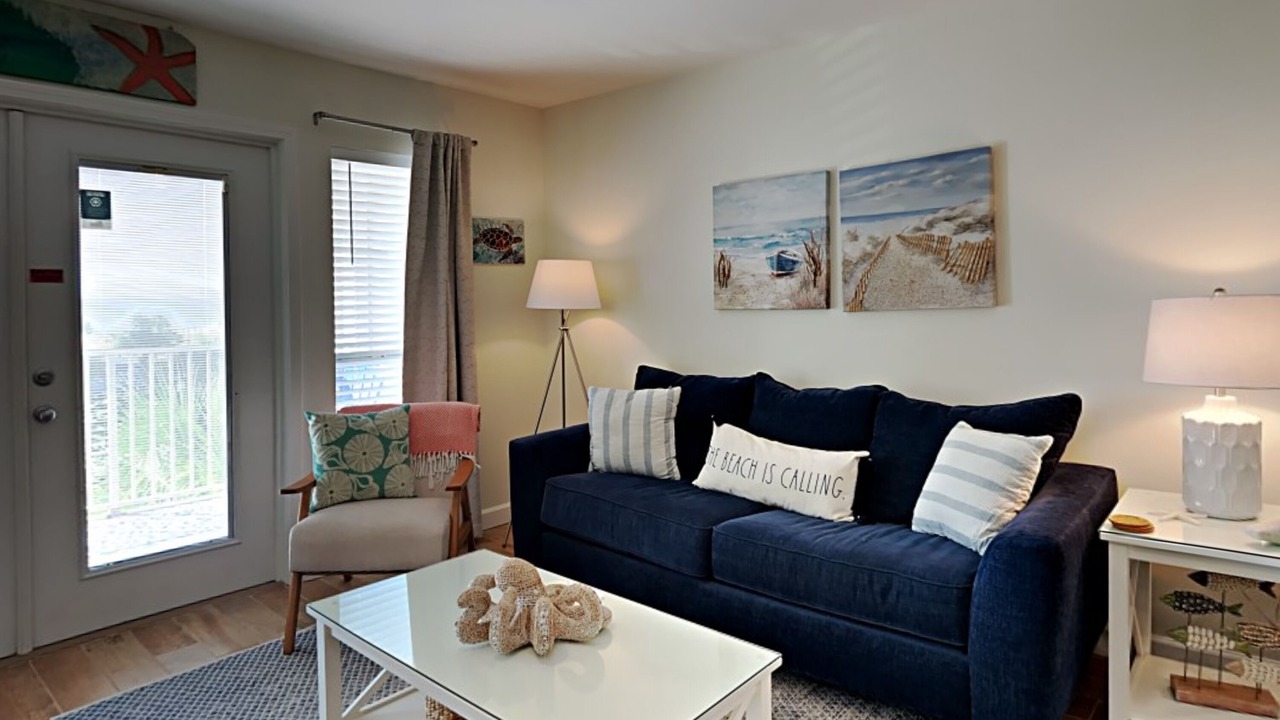Photo of Livingroom in Ono Island