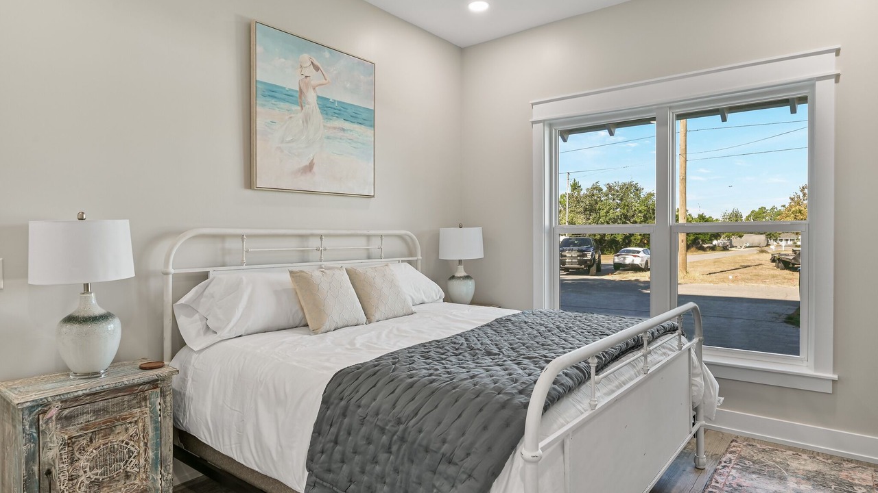 Photo of Bedroom in Laguna Beach