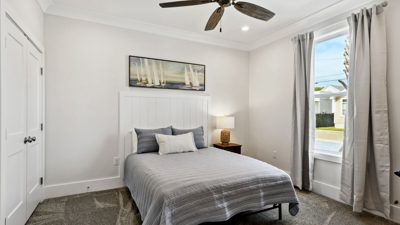 Photo of Bedroom in Old Town