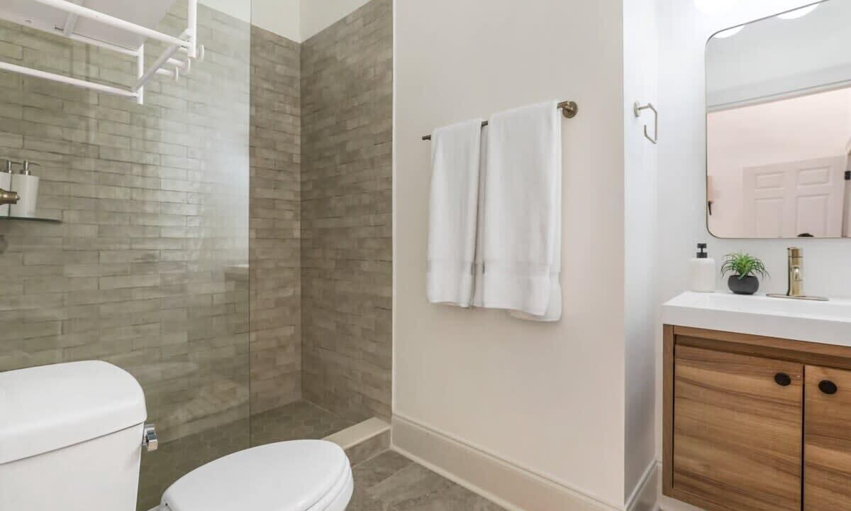 Photo of Bathroom in Central Business District