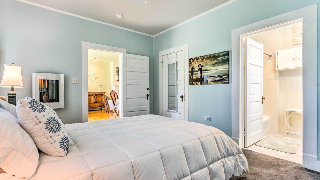 Photo of Bedroom in De Funiak Springs