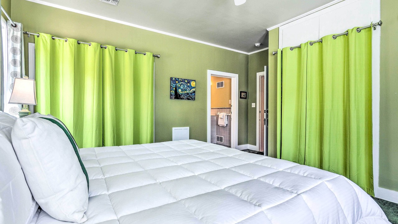 Photo of Bedroom in De Funiak Springs