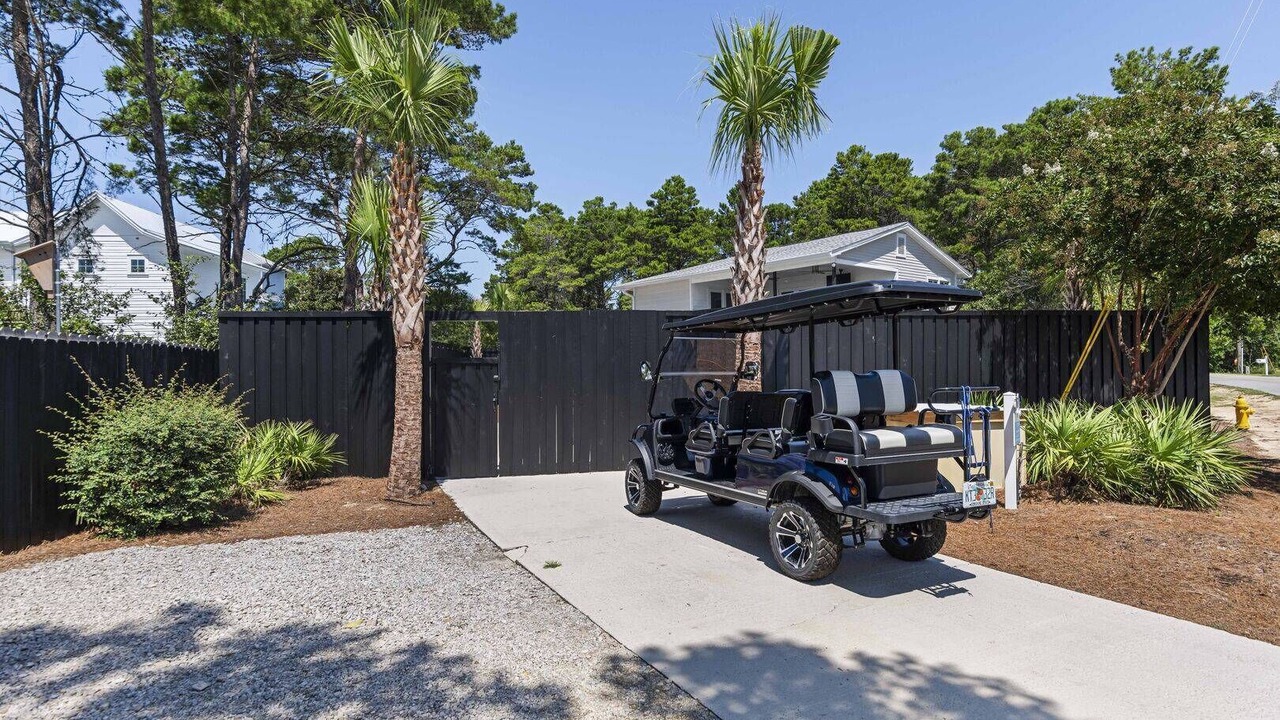 Photo of Outdoor in Dune Allen Beach
