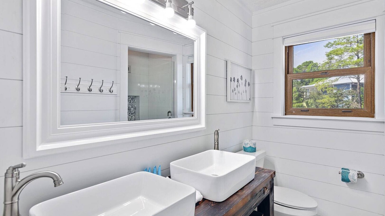 Photo of Bathroom in Dune Allen Beach