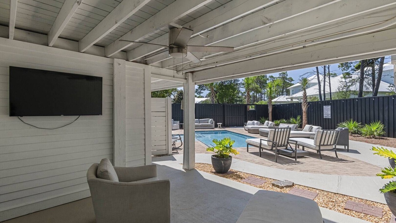 Photo of Patio Balcony in Dune Allen Beach