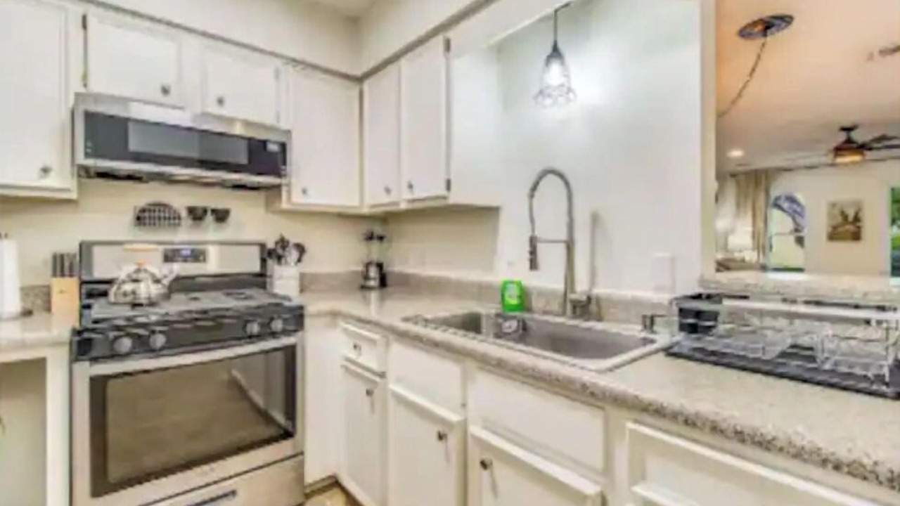 Photo of Kitchen in Downtown