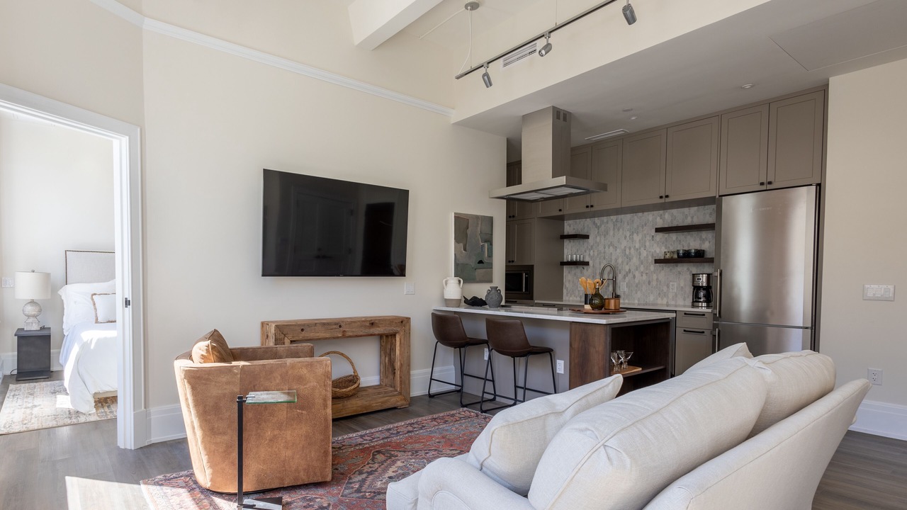 Photo of Livingroom in Downtown