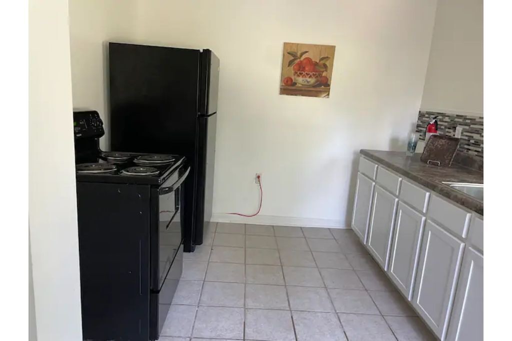 Photo of Kitchen in Midfield