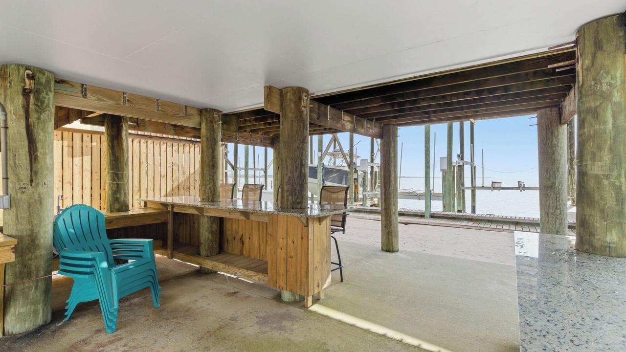 Photo of Patio Balcony in Fish Camps