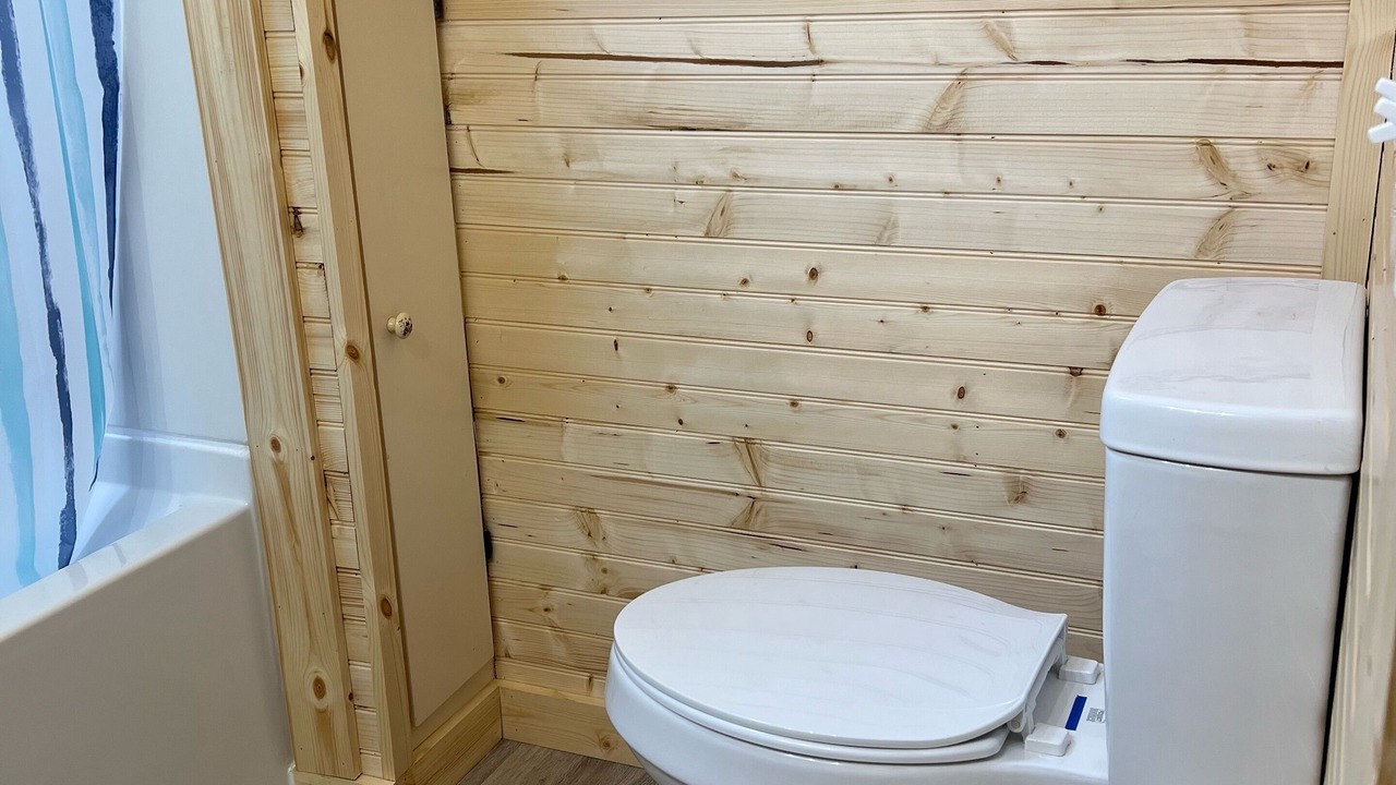 Photo of Bathroom in South Toledo Bend