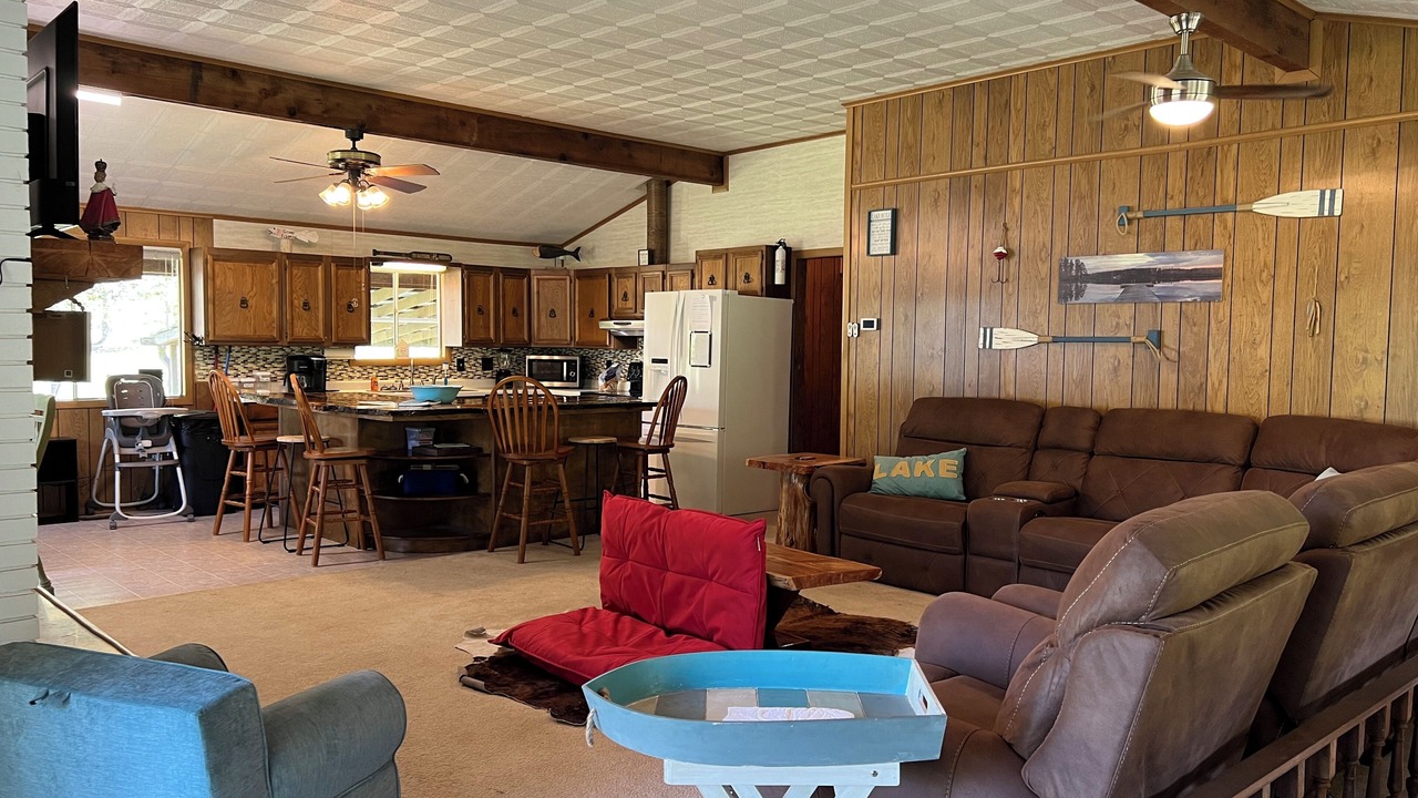 Photo of Bedroom in South Toledo Bend
