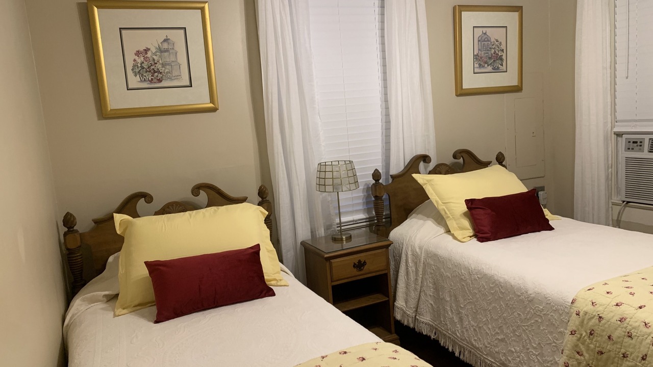 Photo of Bedroom in Scott