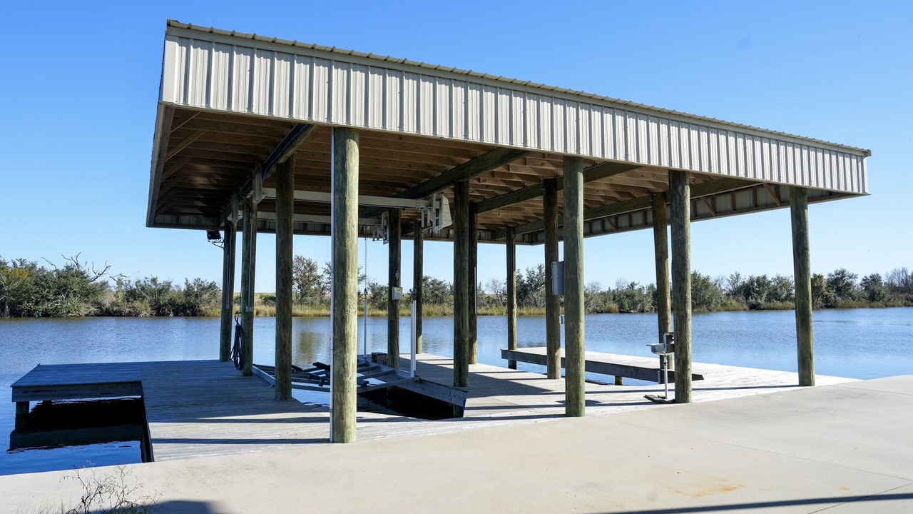 Photo of Outdoor in Chauvin