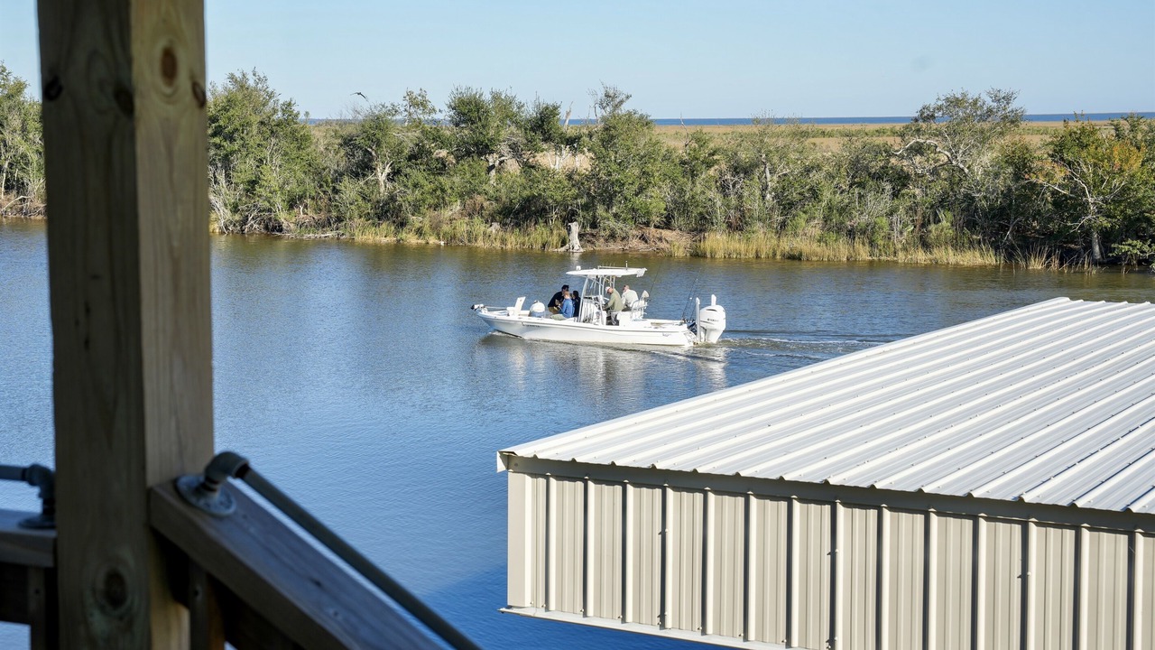 Photo of Outdoor in Chauvin