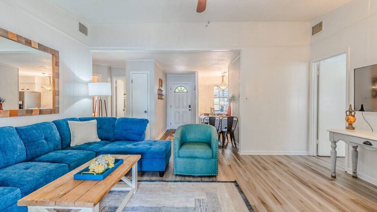 Photo of Livingroom in Gilmer