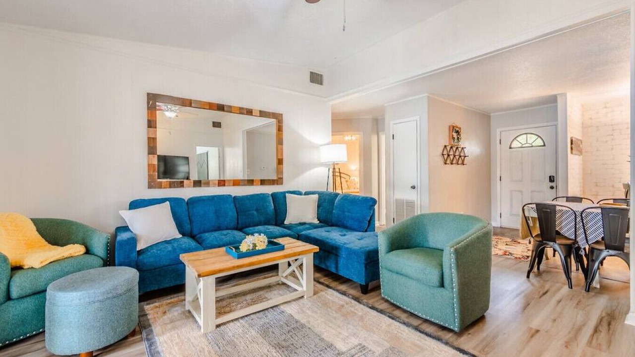 Photo of Livingroom in Gilmer