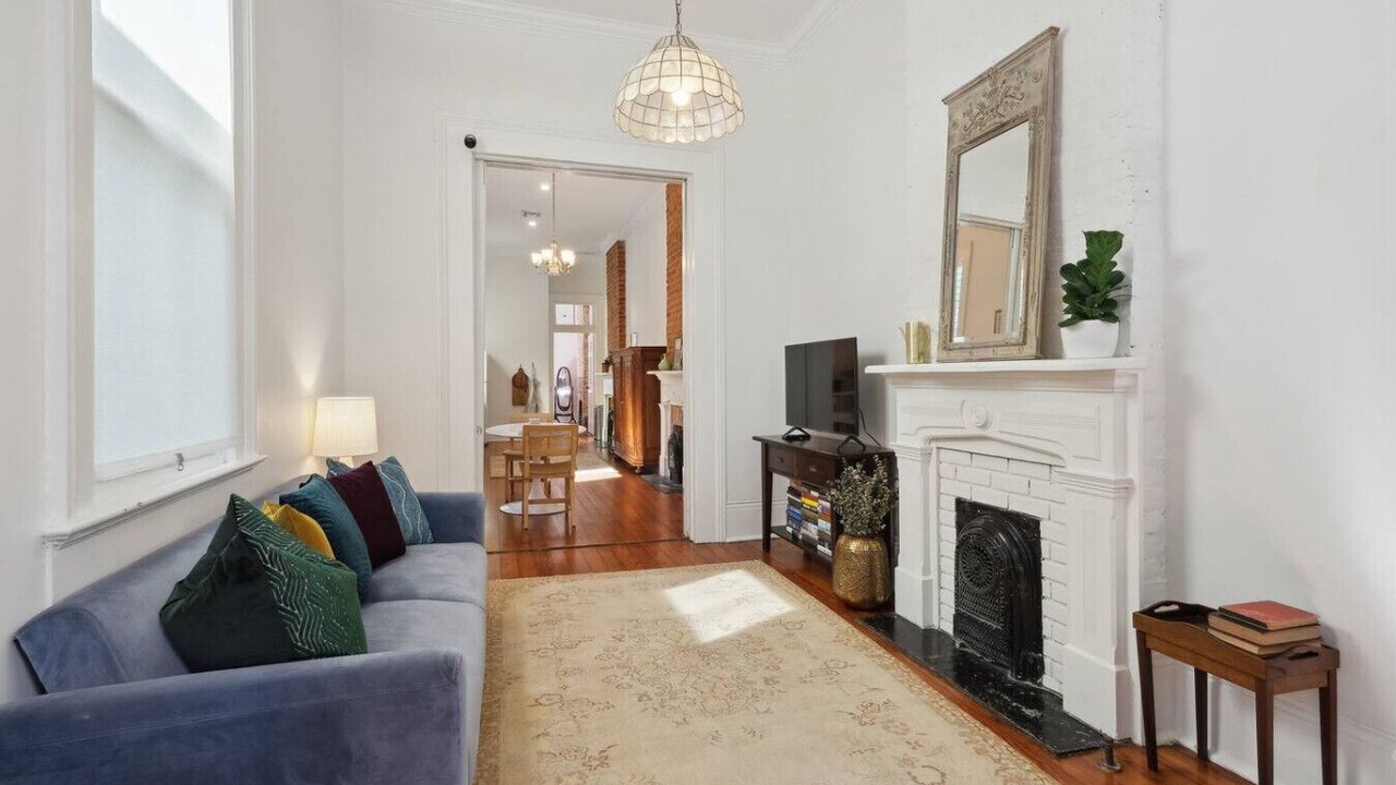 Photo of Livingroom in Irish Channel