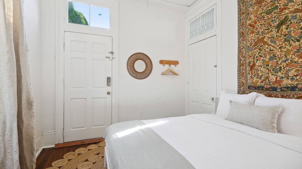Photo of Bedroom in Irish Channel
