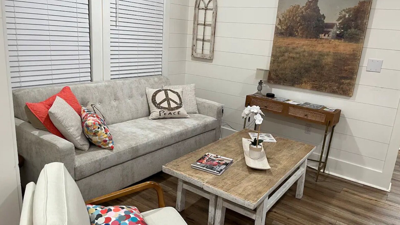 Photo of Livingroom in Laurel