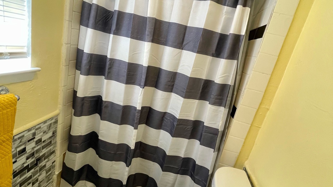 Photo of Bathroom in Garland