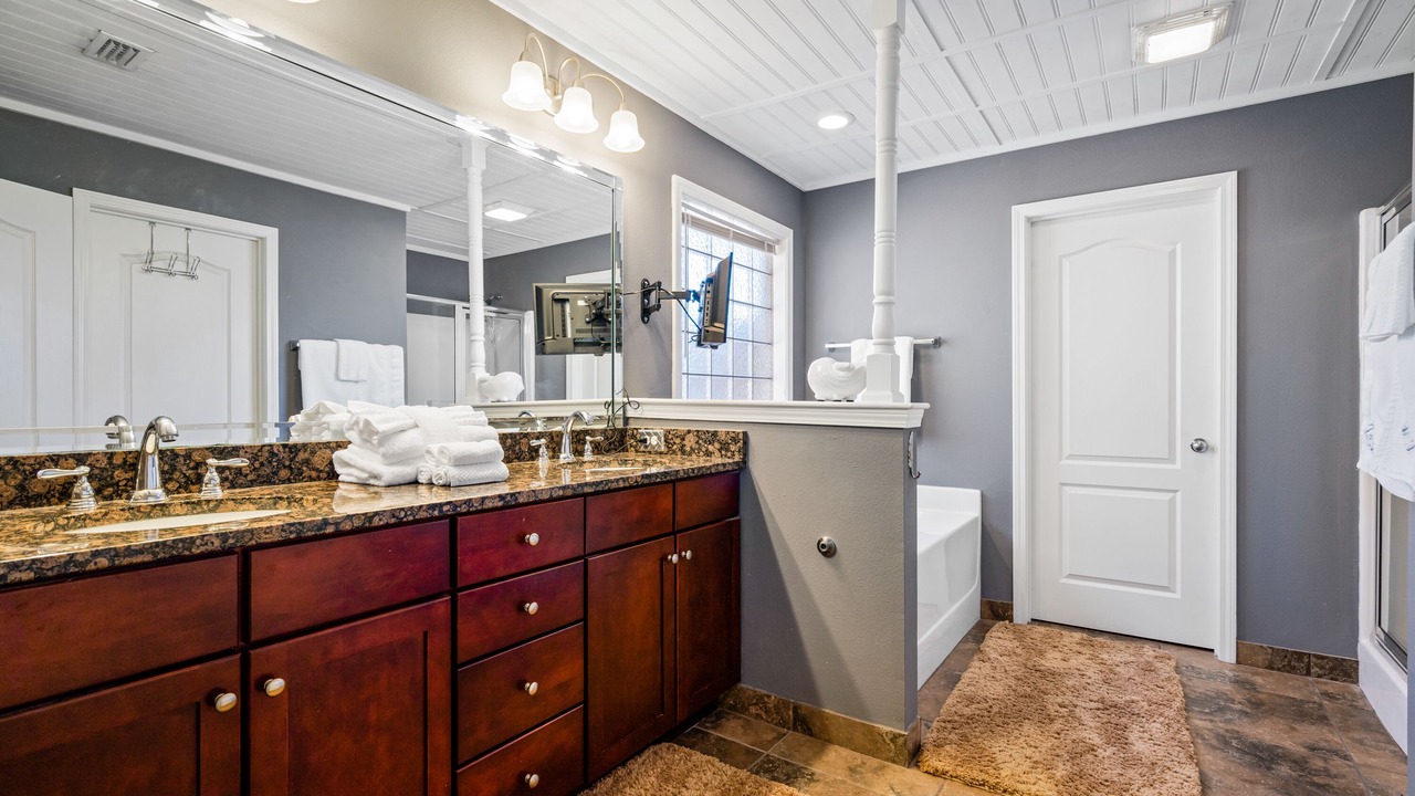 Photo of Bathroom in Foley