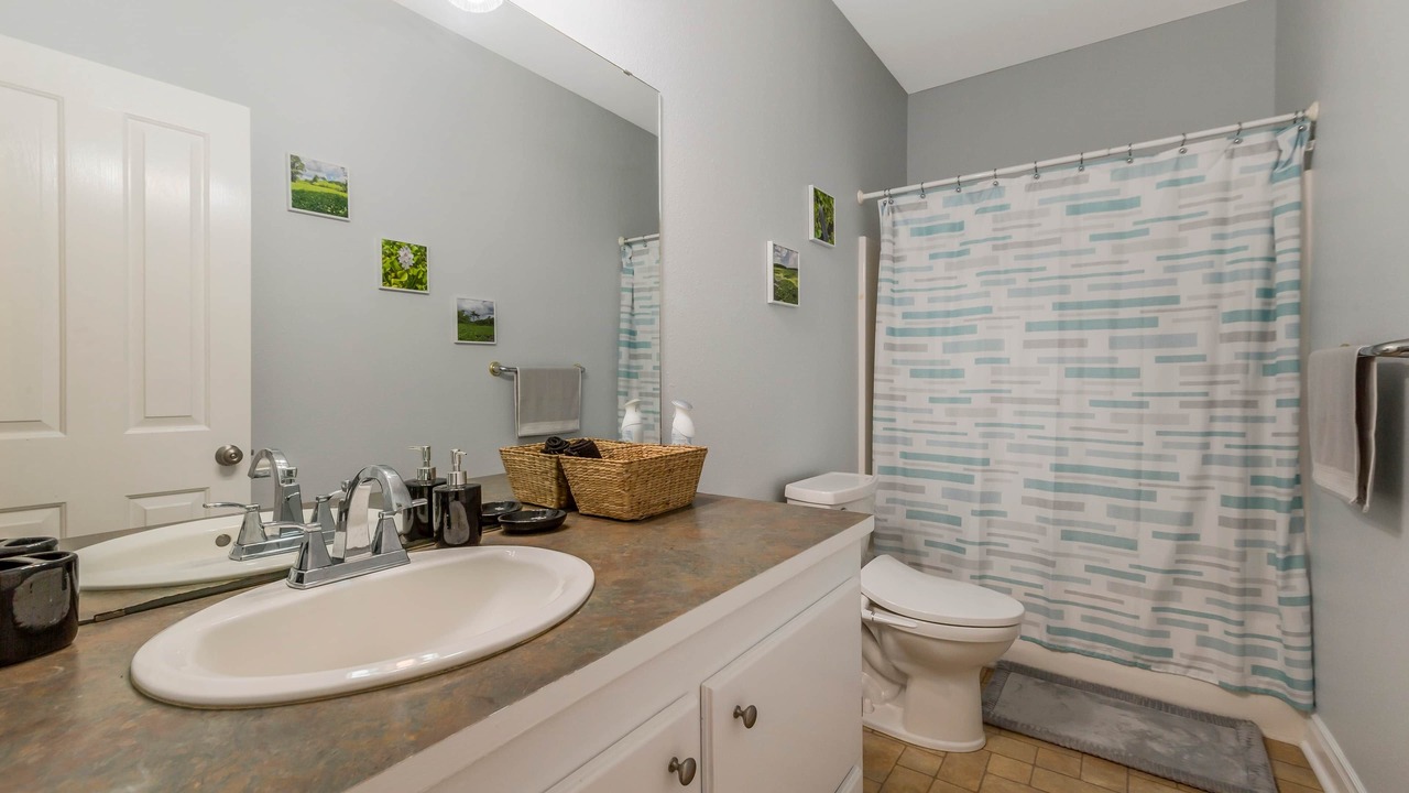 Photo of Bathroom in Butte La Rose