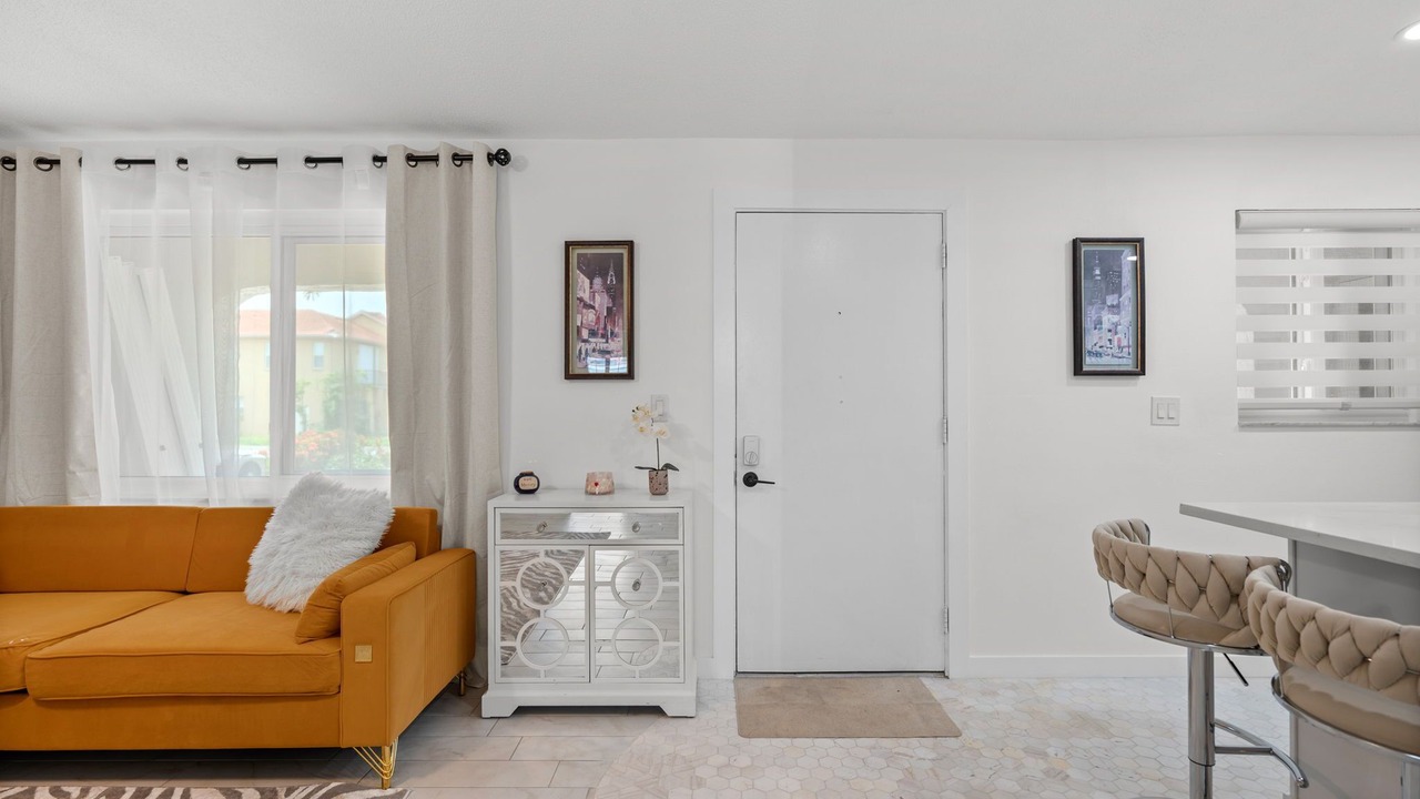 Photo of Others in Golden Beach