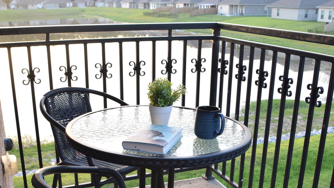 Photo of Patio Balcony in Highlands - Perkins