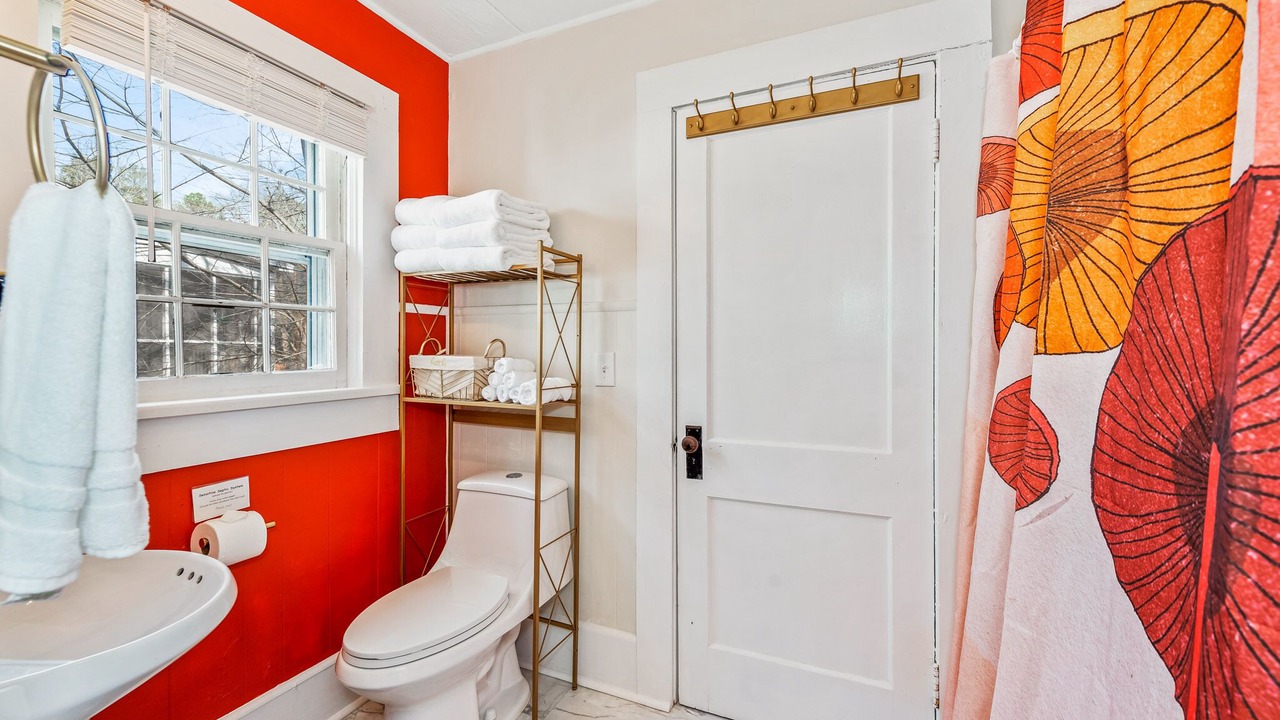 Photo of Bathroom in Fort Payne