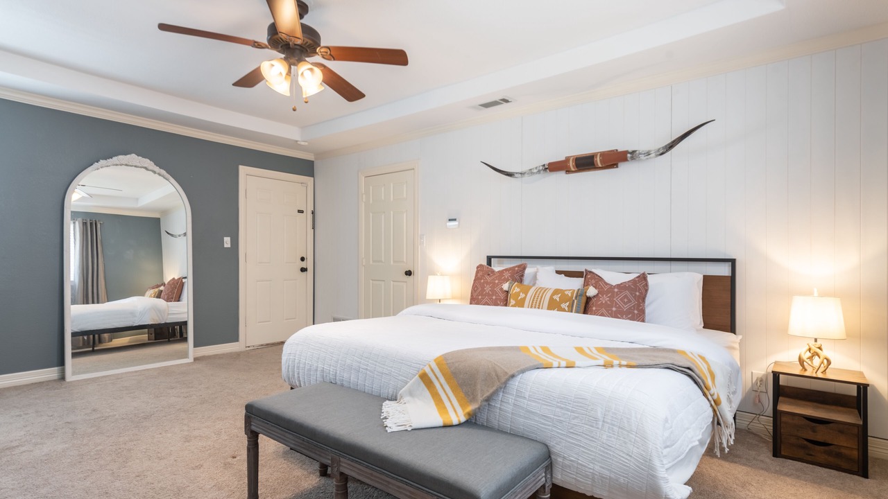 Photo of Bedroom in Southwest Carrollton