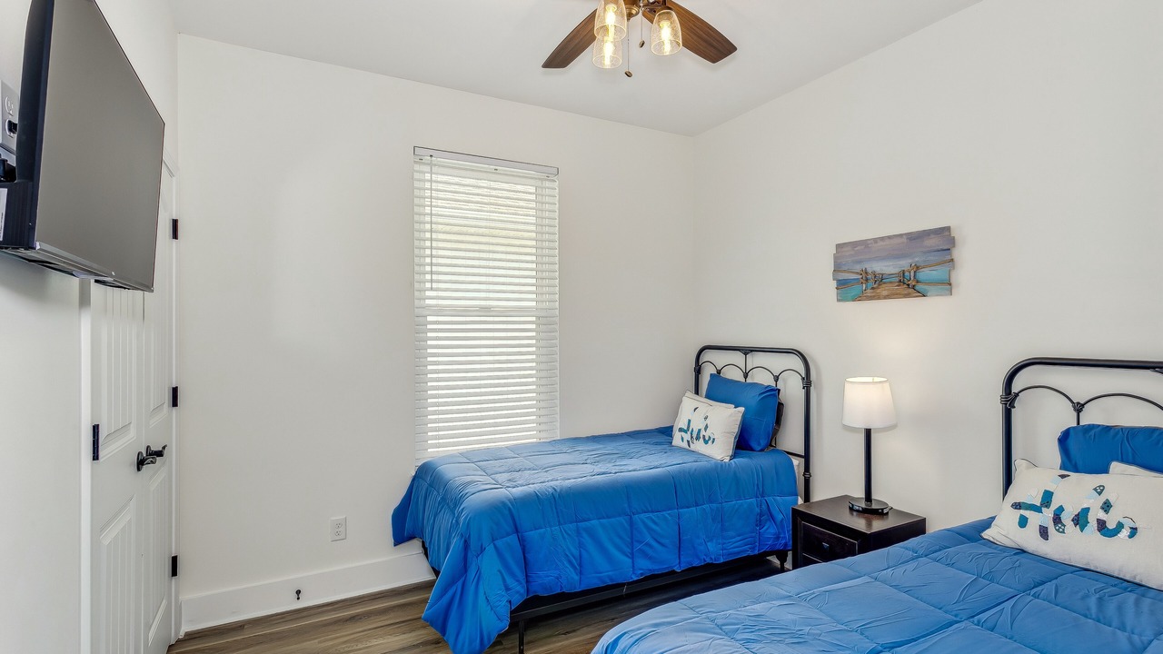 Photo of Bedroom in Ono Island