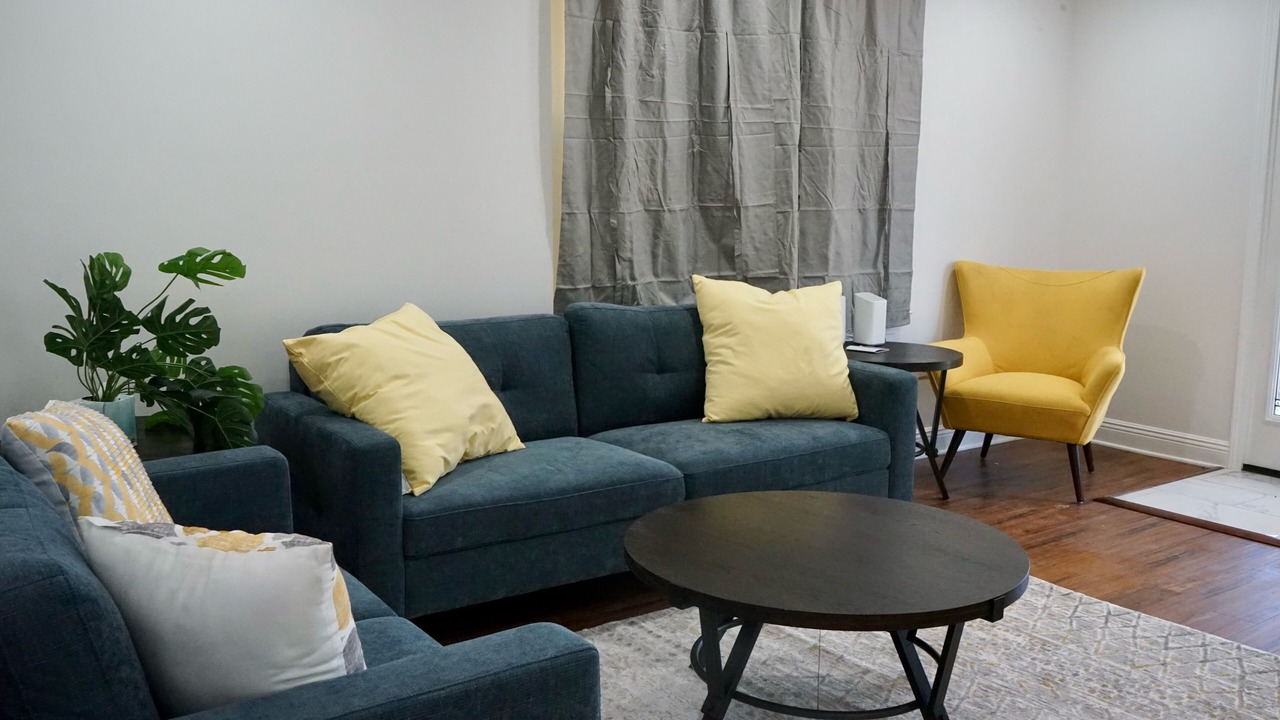 Photo of Livingroom in Bonnabel Place